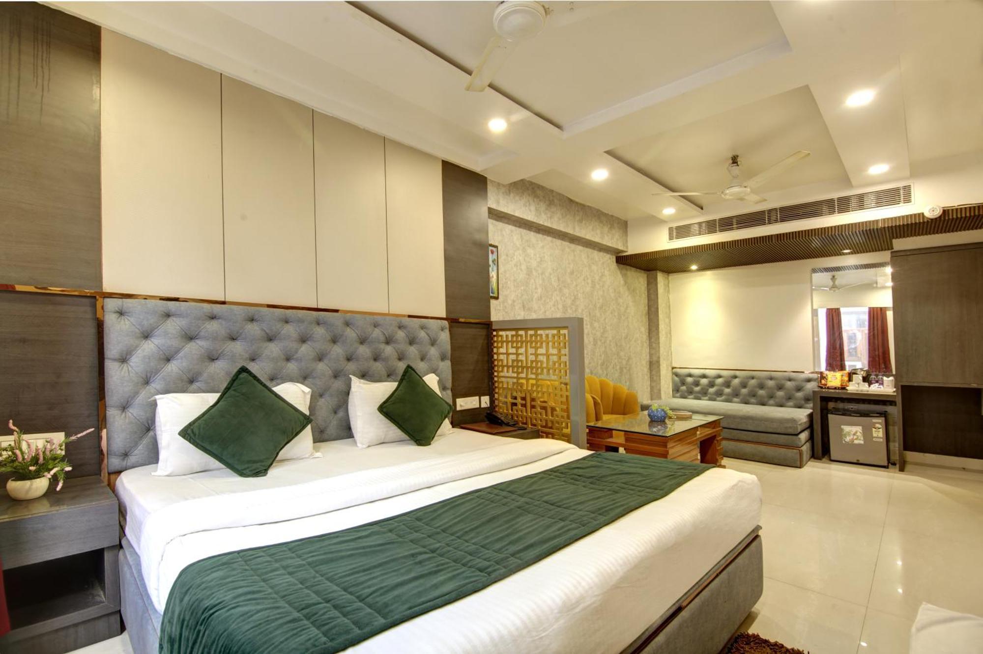 The Shanti Plaza - นิวเดลี ภายนอก รูปภาพ